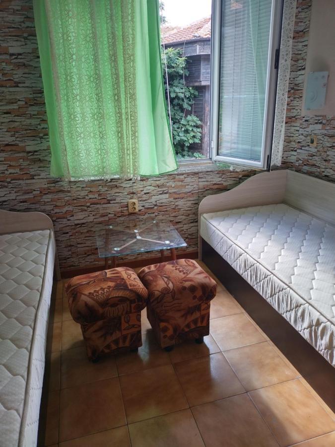 Sadala Guest House Nesebar Esterno foto